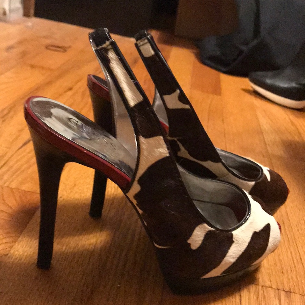 Shoes - Picture 5 of 5